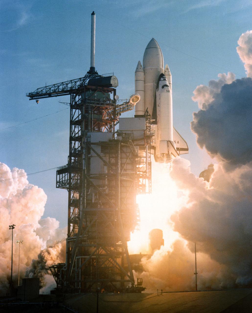 STS-1 Launch astronauts John Young and Robert Crippen Space Shuttle 8X12 PHOTO STS-1 Launch astronauts John Young and Robert Crippen Space Shuttle 8X12 PHOTO