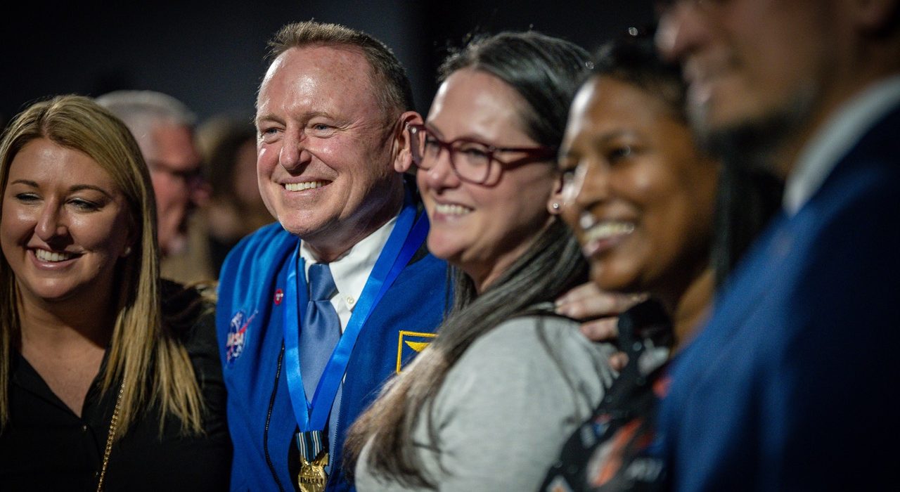 20250522-Space Center Houston hosted the NASAís Expedition 72 debrief. Photo by David Duncan Photography LLC