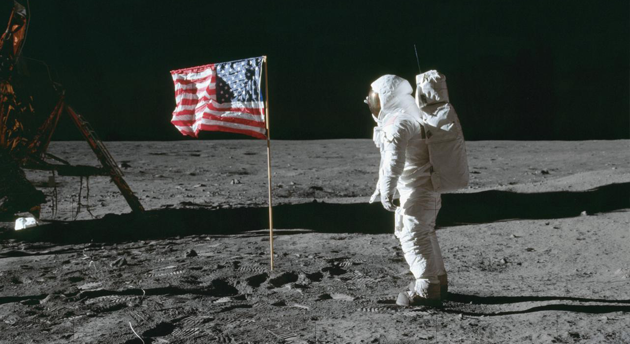 Apollo-11-Moon-landing
